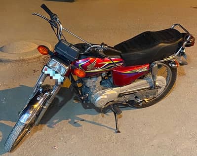 Honda CG-125 Red Colour Karachi Number