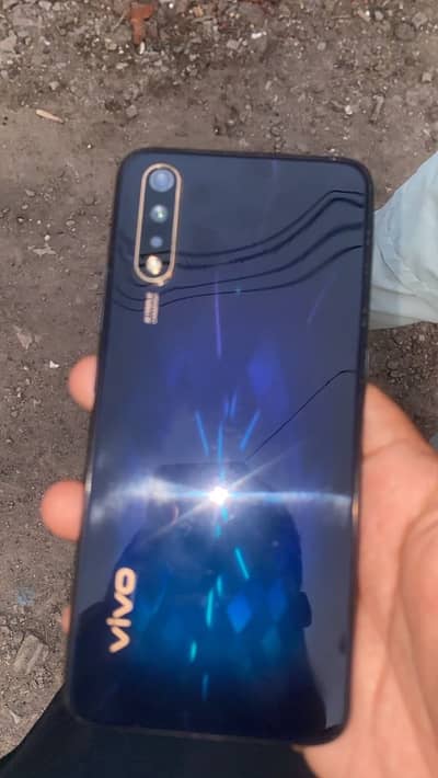 Vivo S1