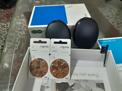 Specsavers Advance RIC x17 Hearing Aid (UK Import)