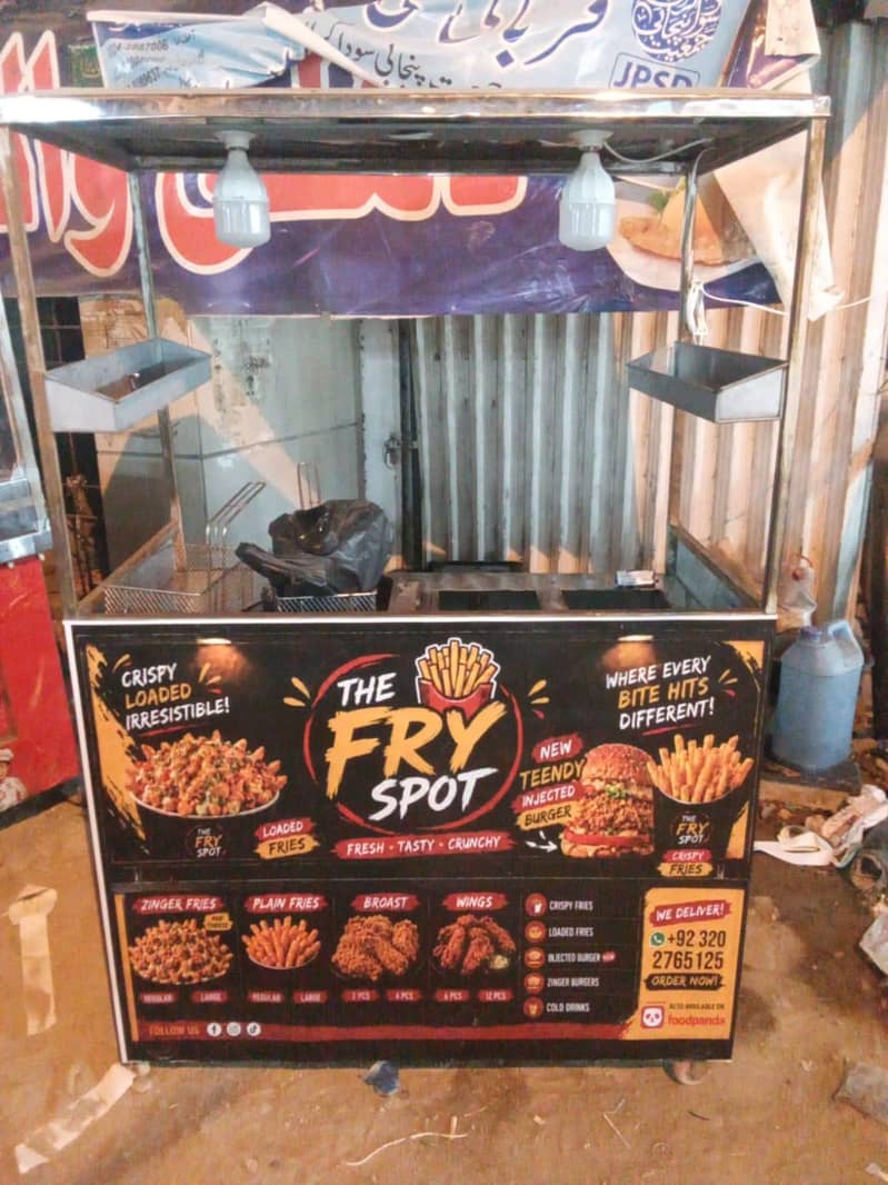 fries and fast food stall 0