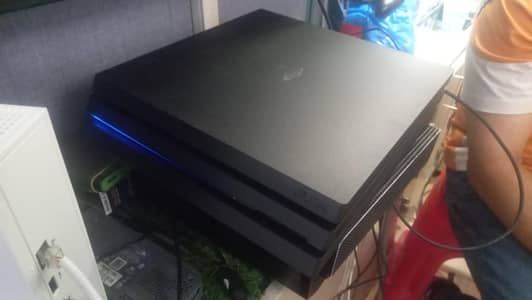 ps 4 pro brand new