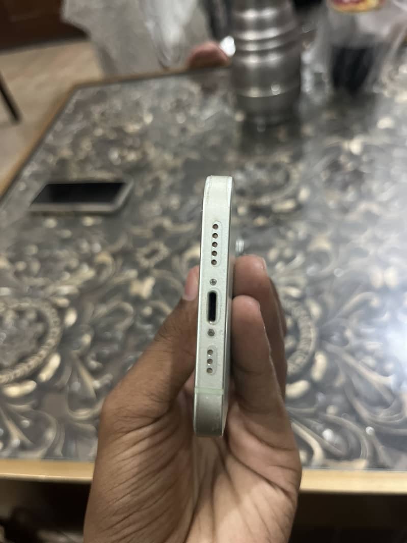 Apple iPhone 12 5