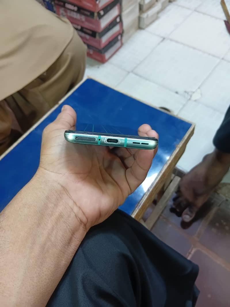 One Plus 8T 2