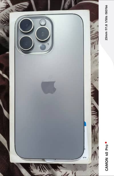 iPhone 15 pro max 256 gb jv with box