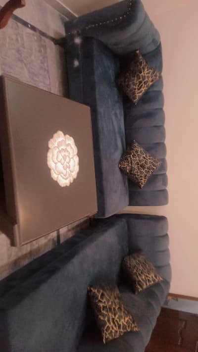 L shaped sofa set with table