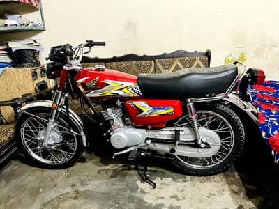 HONDA 125 25 MODEL.