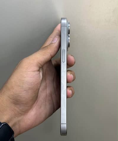 Apple iPhone 15 Pro Max 256 Natural Titanium Factory unlock