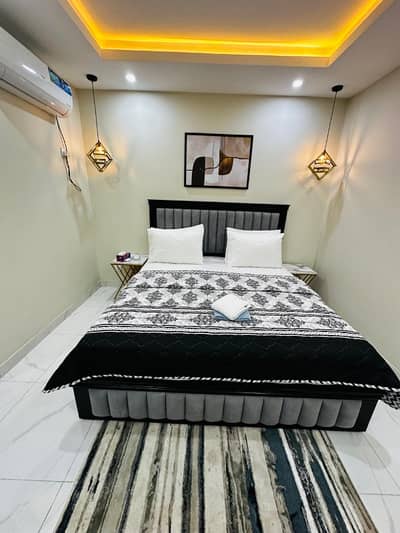 2 BHK furnished Luxurious apartment daily basis and weekly available