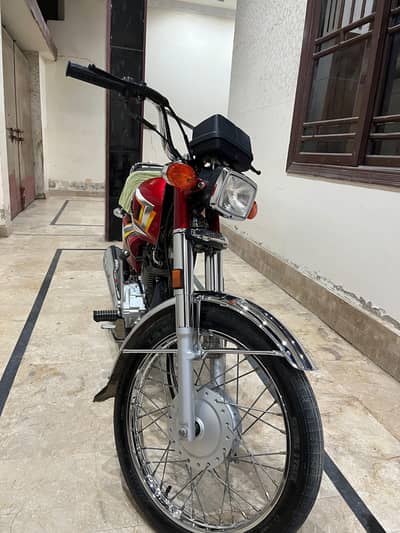 CG125