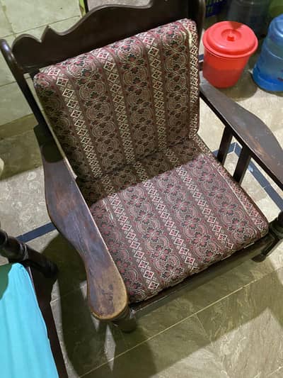 5 setter sofa set . with cushions in good condition