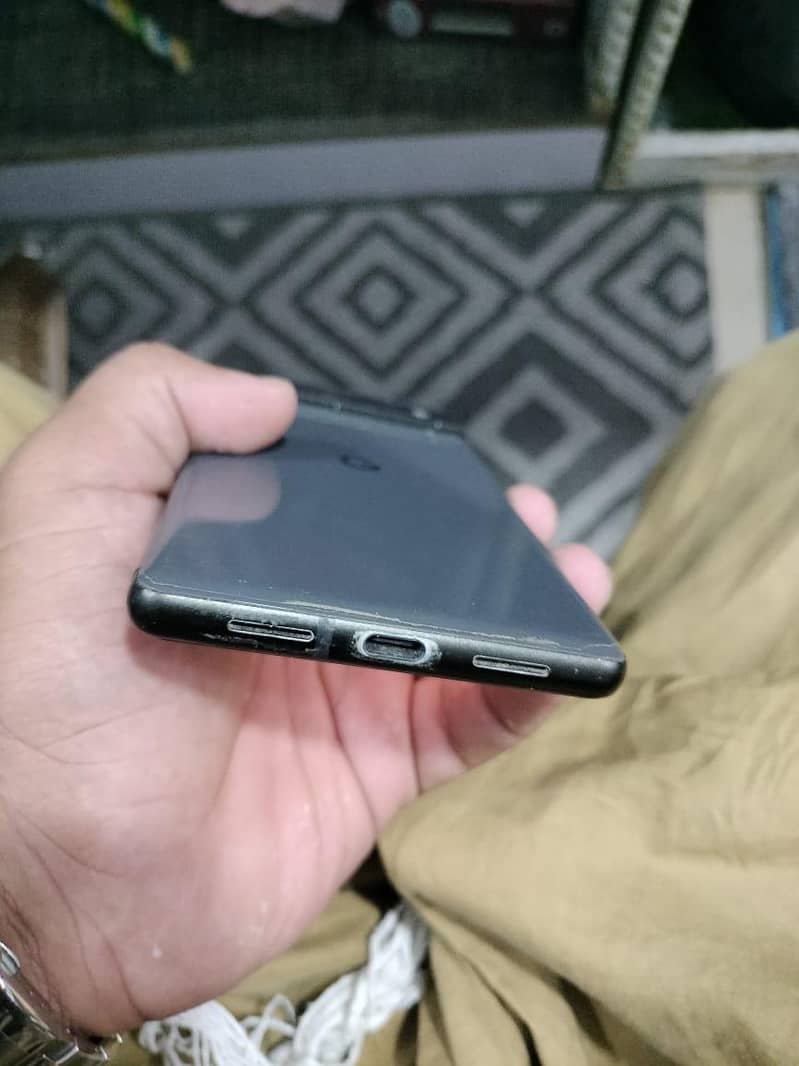 Google Pixel 6 3