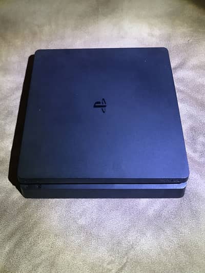 PS4 Slim