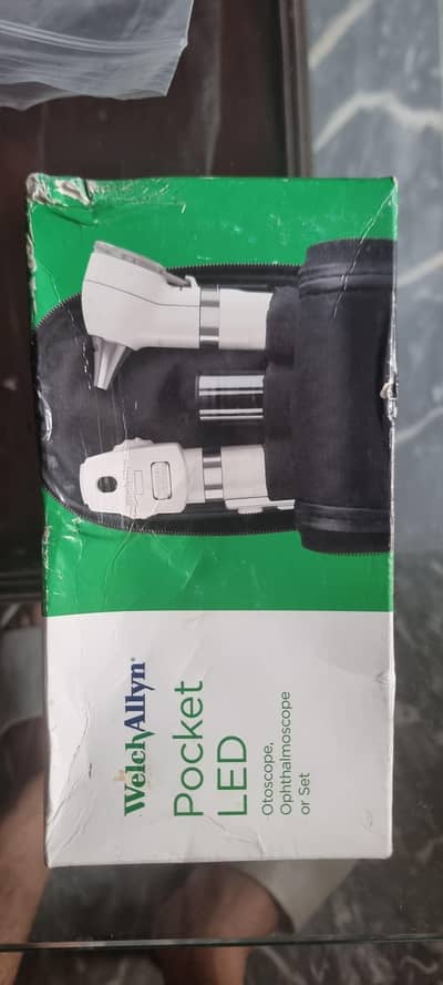 Eye Diagnosis Tool Welch Allyn Pocket LED Diagnostic Set