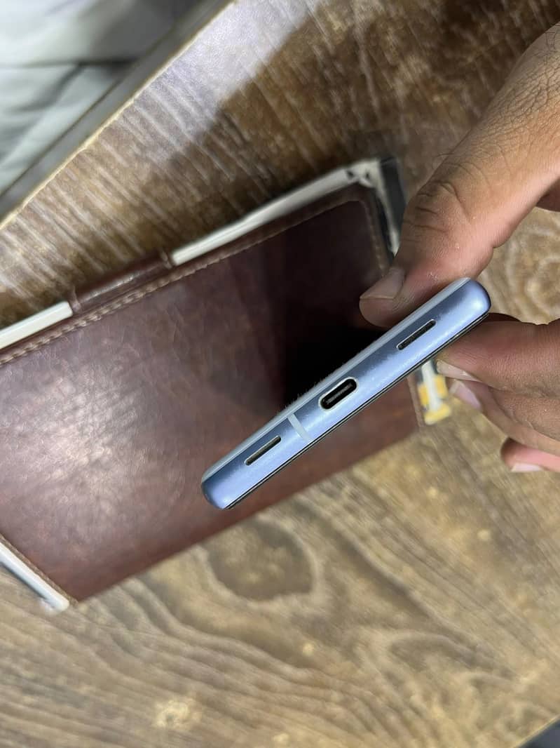 Google Pixel 7a 1