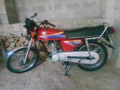 Honda 125 Model 2012 CD 125