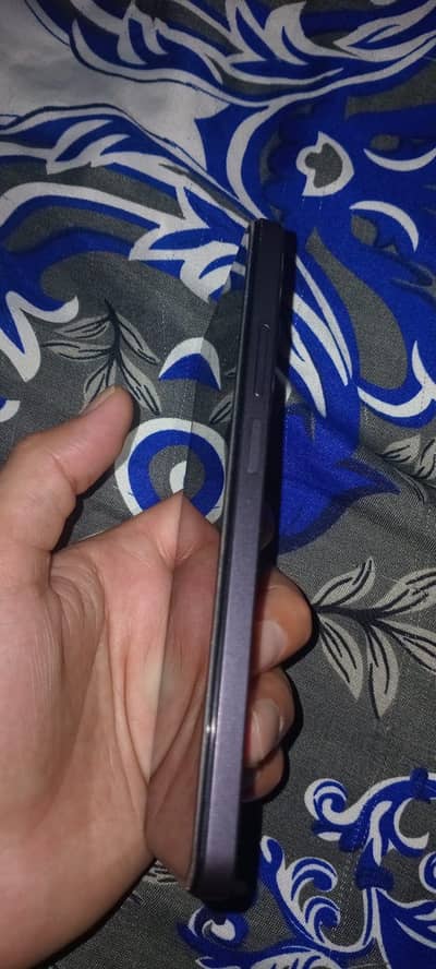 Realme C75