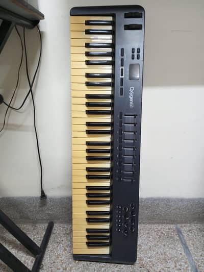 M-Audio Oxygen 61 Professional Midi Keyboard 