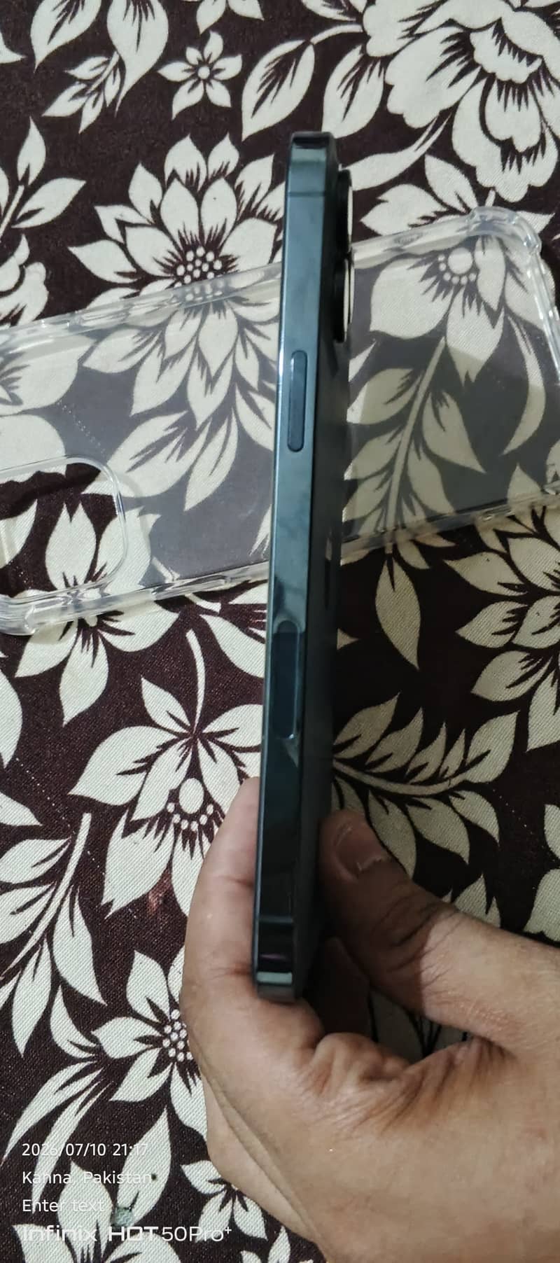 Apple iPhone 12 Pro Max 3