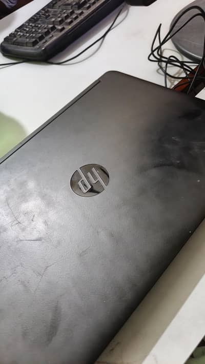 HP Laptop i3 4th Generation