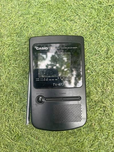 1980s Vintage casio TV-470 Mini pocket TV
