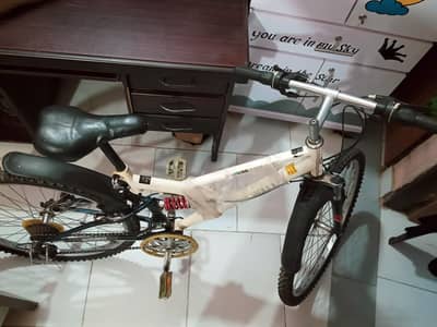 Original Japanese imported 26" Mountain Bike | Shimano SIS 21-Speed