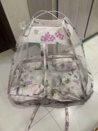 Baby bed and net