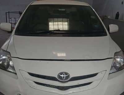 Toyota Belta 2008