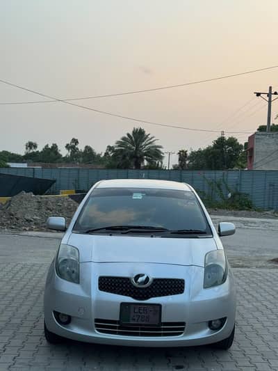 Toyota Vitz 2006