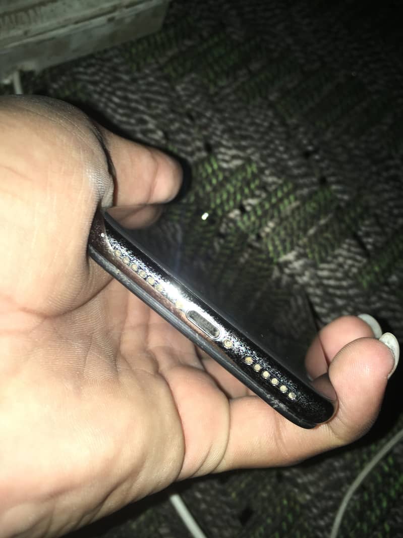 Apple iPhone X 1