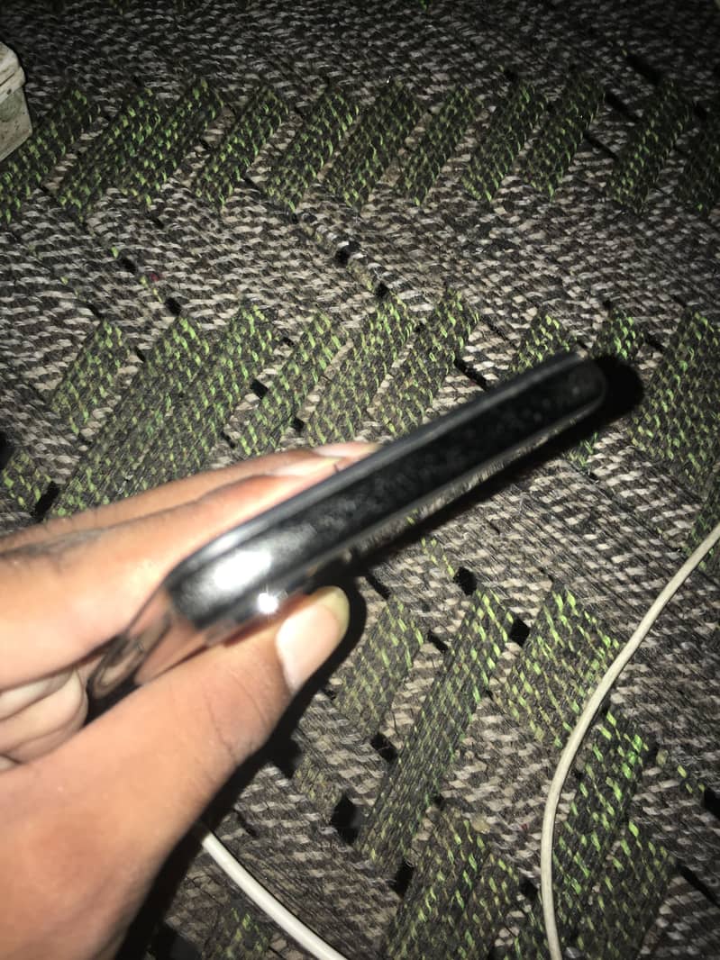 Apple iPhone X 5