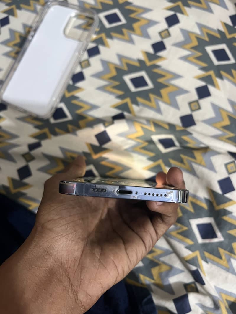 Iphone 13 pro max 8
