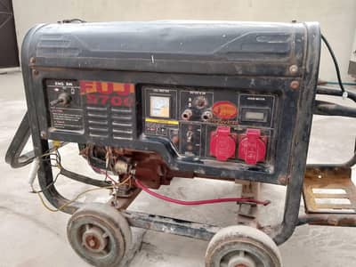 Generator 3500 Watt / Model FUJ 5700
