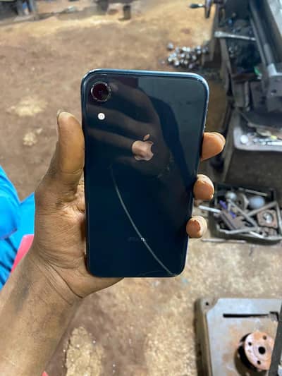 Apple iPhone XR