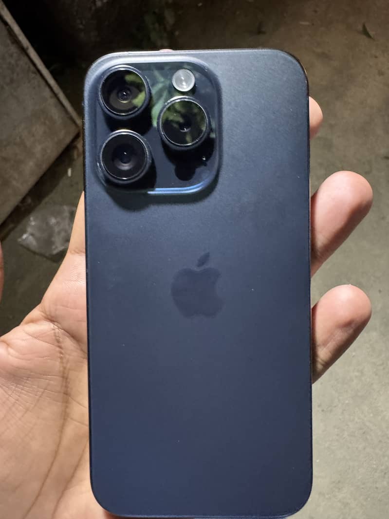 Apple iPhone 15 Pro 5