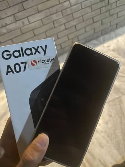 samsung galaxy a07 10/10 6/128