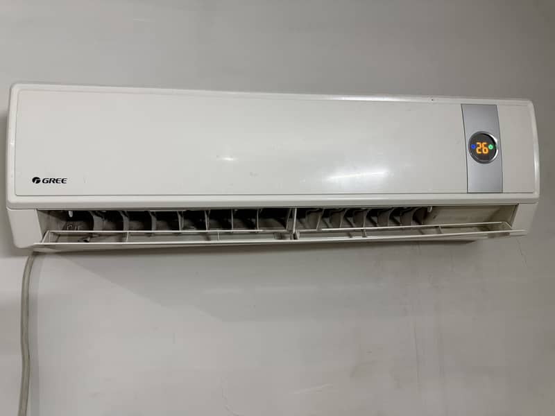 Gree split Air conditioner 0