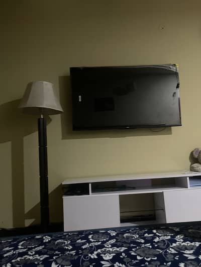 Hisense 4k condition 10/10 brand new