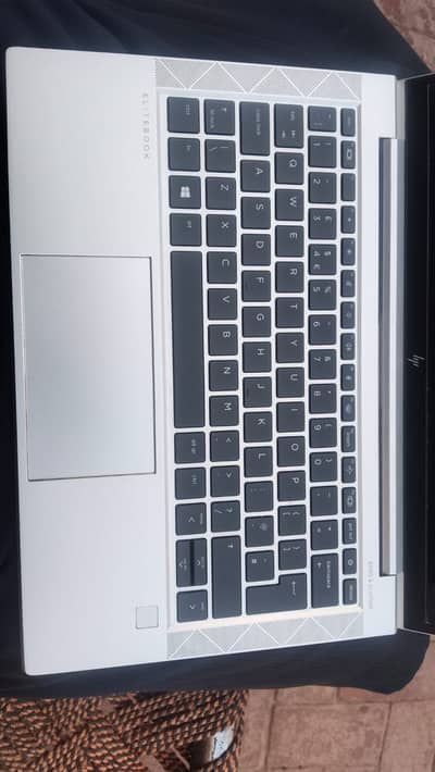 Hp 830 G7 i5 10th G