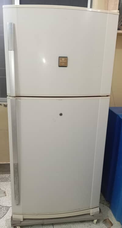 Dawlance Full Size No-Frost Refrigerator - URGENT SALE