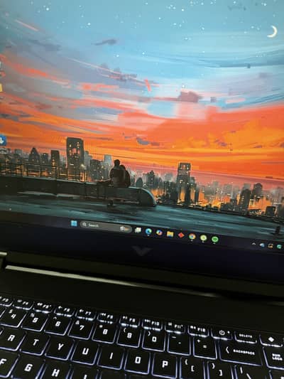  HP Victus 15 FA2082WM Gaming Laptop – Like New 