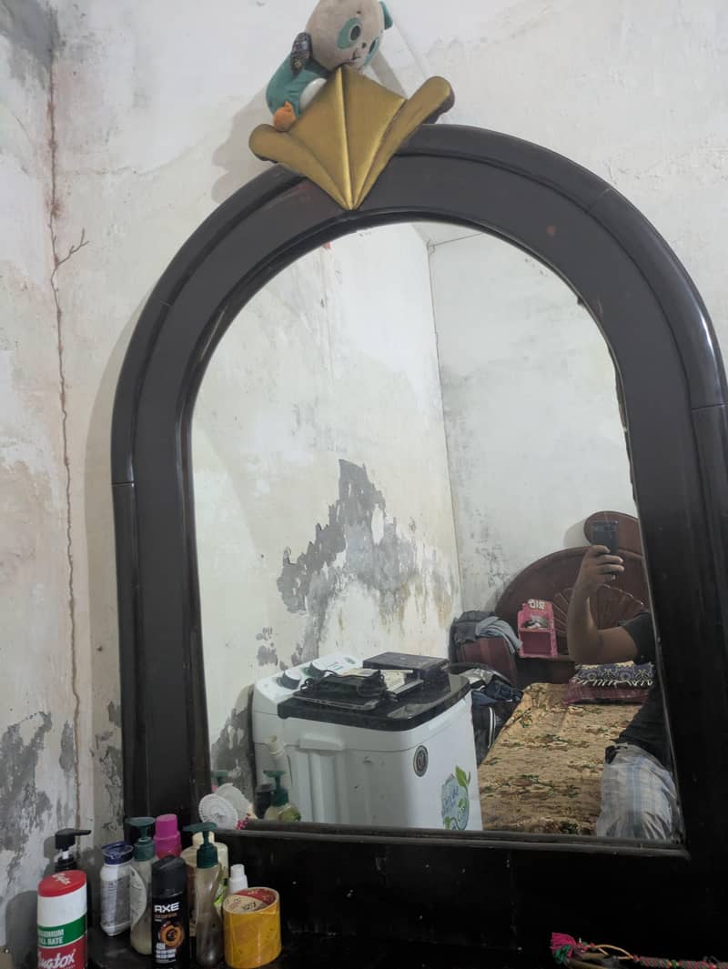 dressing table 2