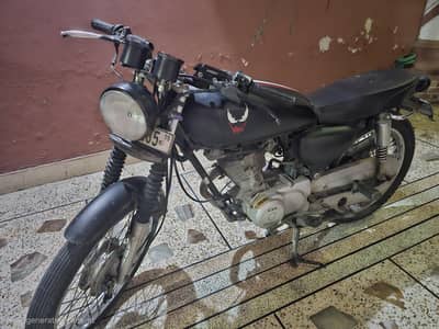 Honda 125cc Cafe Racer Customized