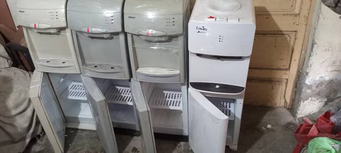 good condition water dispenser