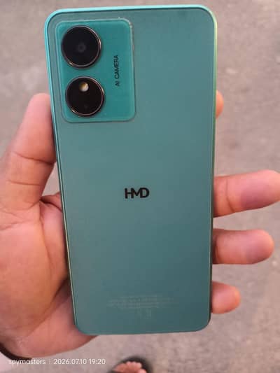 HMD Aura 2