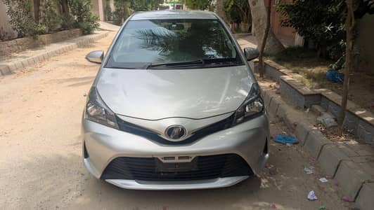 Toyota Vitz 2015