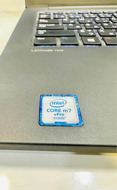 Dell Latitude 7370
