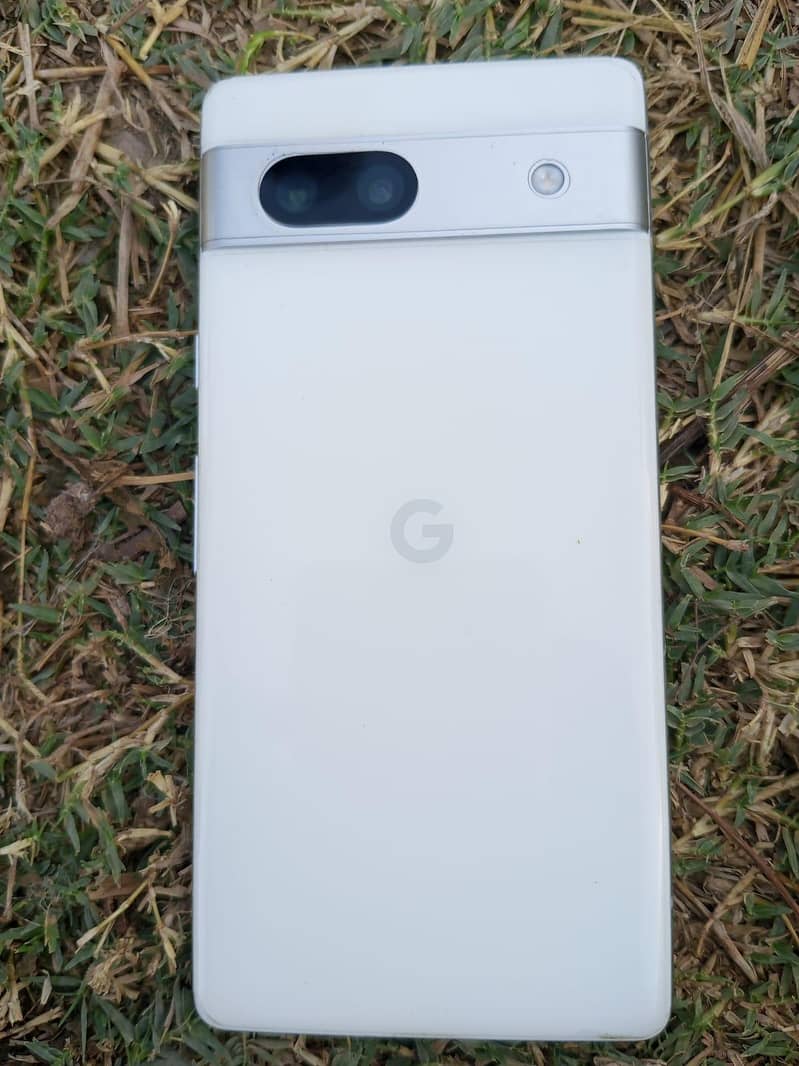 Google Pixel 7a 2