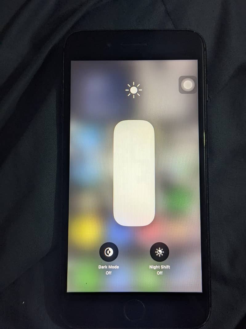 Apple iPhone 8 Plus 2