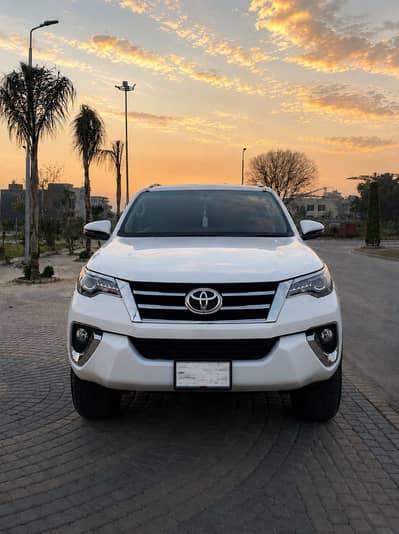 Toyota Fortuner V 2018 Model