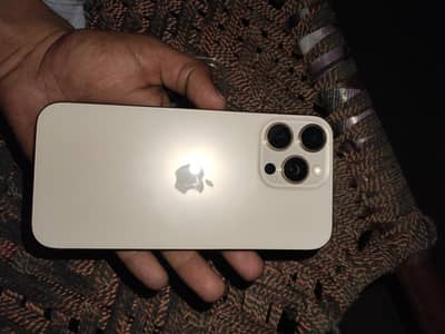 Apple iPhone 16 Pro Max jv